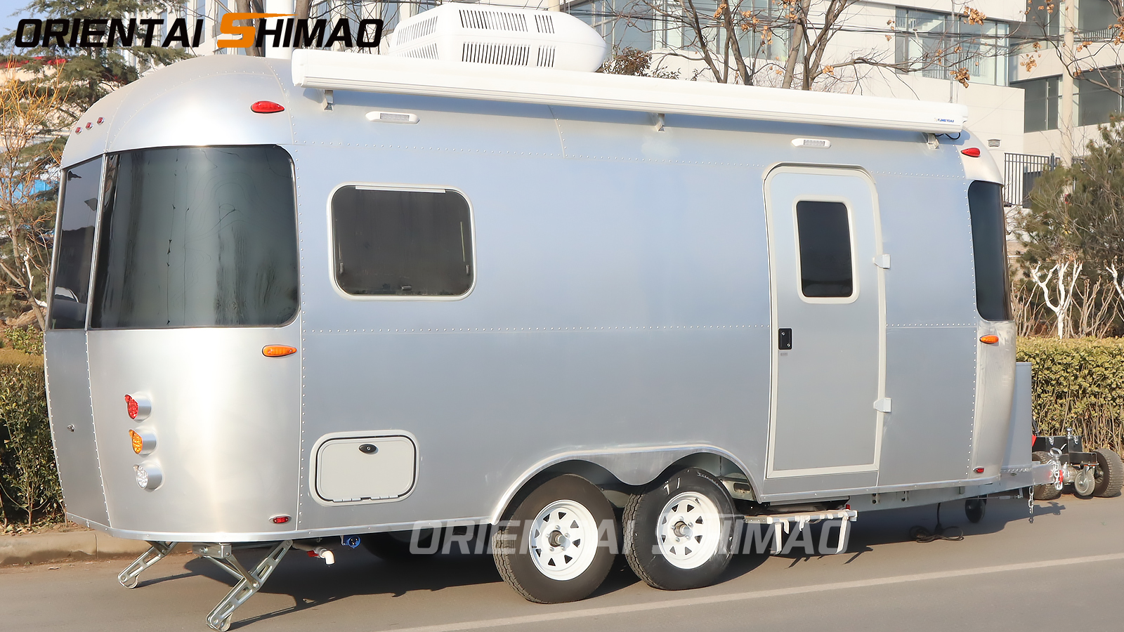 RV Trailer-Parvum corpus, magnum spatium.