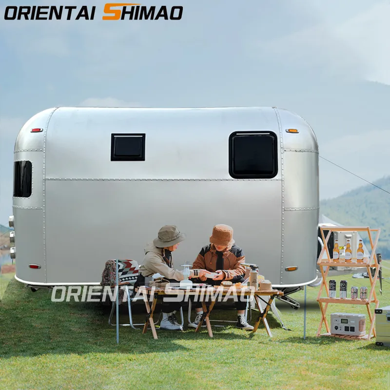 Customer Story: Celebrans Fortiter Mulierum Camper Trailer Solo Inventionis Journeys